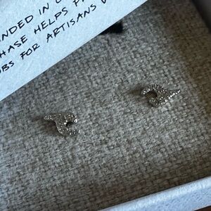 Pura Vida Silver Wave Earrings